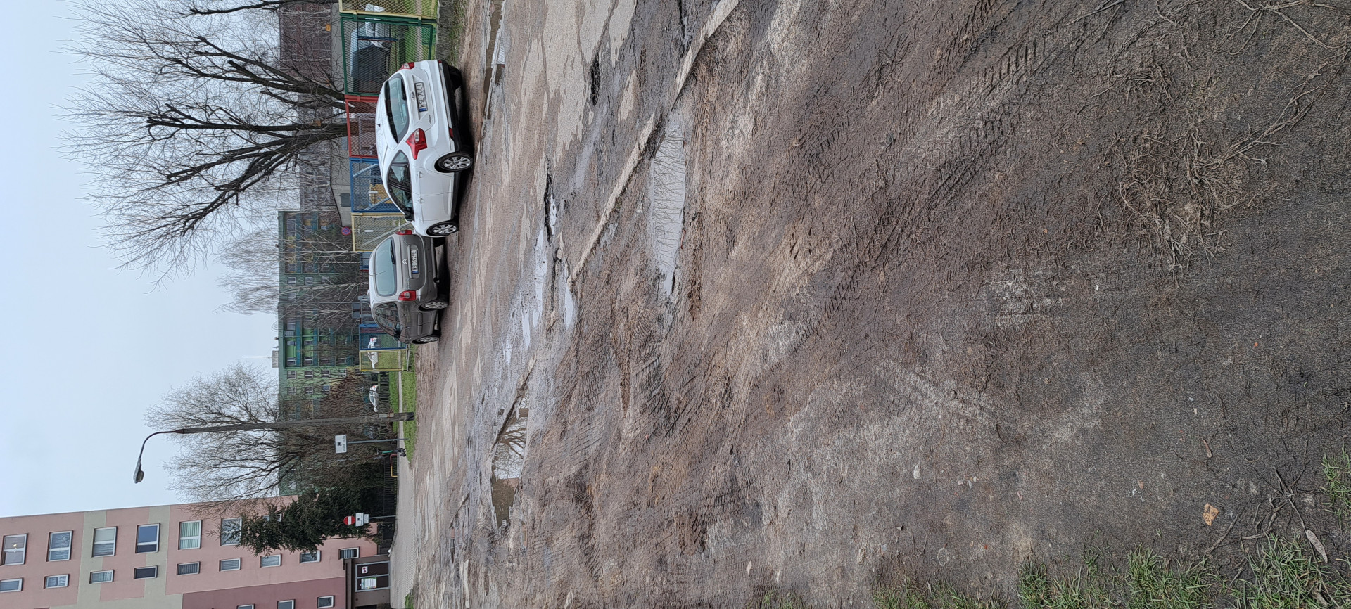 droga w osiedlu przy ulicy Wyszyńskiego